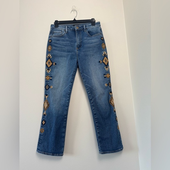 Meg Light Blue Cherokee Embroidered Side Cropped Jeans, Size 27 - Picture 4 of 10